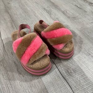 UGG Pink and Brown Tan Fluffy Slippers platform Disco Fluffy Sandals funkette